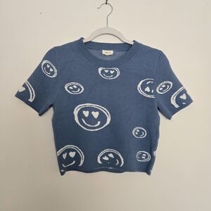 Debut Blue Short Sleeve Cropped Sweater with Heart-Eyed Smiley Faces Fun